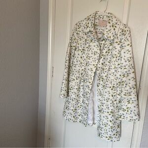 Gal Meets Glam Floral Button-Up Raincoat (sample)